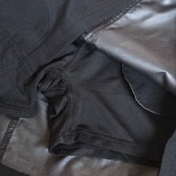 Ladies Athletic Skort - Small - Picture 4 of 6